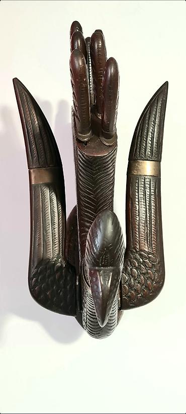 Staro posuđe i escajg: ★ Na prodaju stari ukrasni predmet od punog izrezbarenog drveta u — 6