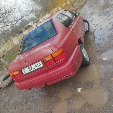 Volkswagen: Volkswagen Vento: 1992 г., 1.8 л, Механика, Бензин, Седан