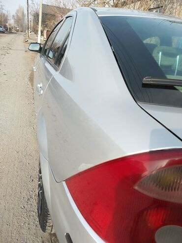 Ford: Ford Mondeo: 2003 г., 2 л, Автомат, Бензин, Седан — 26