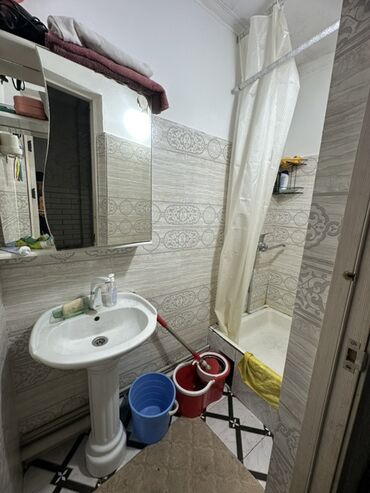 Продажа квартир: 2 комнаты, 50 м², 1 этаж — 16