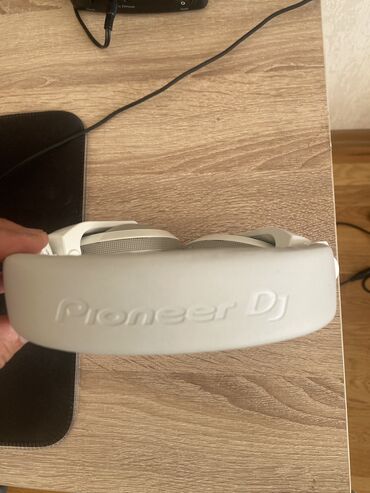 islenmis kalonkalar satisi: Piooner Dj HBT x 5 Heç bir prablemi yoxdur en yaxşı Dj qulaqlıqları
