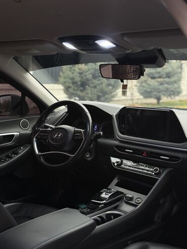 Hyundai: Hyundai Sonata: 2019 г., 2 л, Автомат, Бензин, Седан — 17