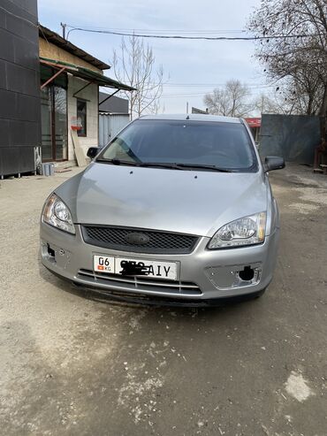 автомобиль расрочка: Ford Focus: 2008 г., 1.4 л, Механика, Газ, Хэтчбэк