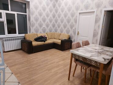 Uzunmüddətli kirayə mənzillər: Xirdalan polis shobesinin arxasinda.5 ci mehelle. hundurde kiraye ev.3 -da lalafo.az — 13 Uzunmüddətli kirayə mənzillər: Xirdalan polis shobesinin arxasinda.5 ci mehelle. hundurde kiraye ev.3 — 13