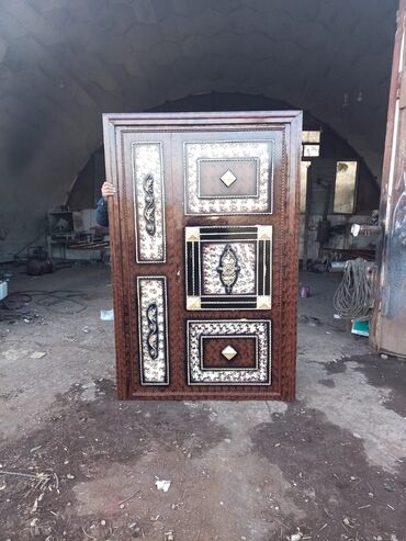 Qapıların təmiri: Peşakar usta tərəfindən yığılır ünvan Sulutəpə qiymət 170 AZN den — 12