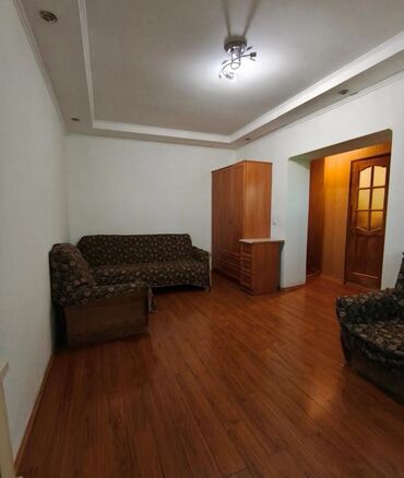 продается 3 комнатная квартира политех: 1 комната, 29 м², Хрущевка, 3 этаж, Косметический ремонт