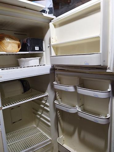 12 pro barter: Beko iki qapılı soyuducu - Üst qapıda kameralı dondurucu bölmə - — 4