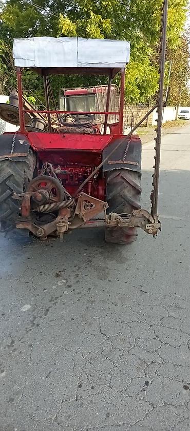 freedom neo 49: Qırmızı rəngdə təkər izləri iri olan universal kənd təsərrüfatı — 4