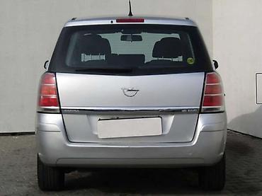 vojni sator: VRATA GEPEKA ZA OPEL ZAFIRA OD 2005. DO 2014. GOD. | Polovni — 2