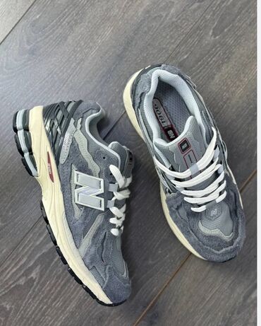 new rock обувь: New balance original🔥🔥