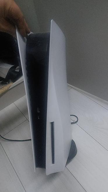 Sony PlayStation: Игровая консоль Sony PlayStation 5 (версия с дисководом) с комплектом — 3