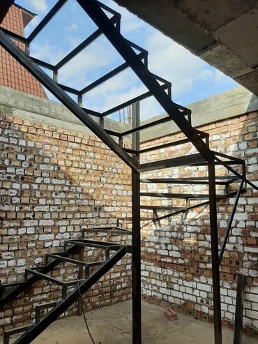 Деревянные лестницы: Лестницы и двери качественно !!! В стиле ХайТек и Классика !!!, из — 18