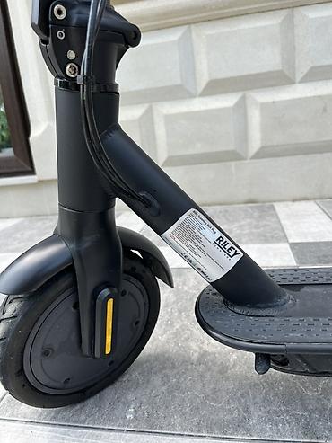 camadan s: Riley RS2 elektrik skuter - Brend/model: Riley Scooters RS2 (etiket — 2