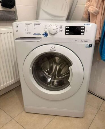 Швейные машины: Стиральная машина Indesit, 6 кг, Б/у, Автоматические, Есть сушка, Самовывоз