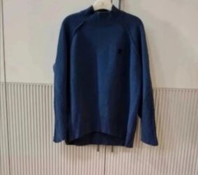 yun koynekler: Qış üçün əla geyimdir. Yüngül və istidir