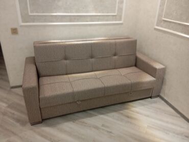 park demiri: Di̇van-kravat, Açılan, Bazalı, Parça