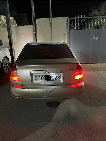 Hyundai: Hyundai Accent: 1.5 l | 2000 il Sedan — 9