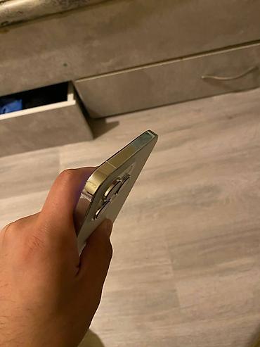 акумлятор: IPhone 14 Pro Max, Б/у, 256 ГБ, White Titanium, Кабель, 81 % — 5