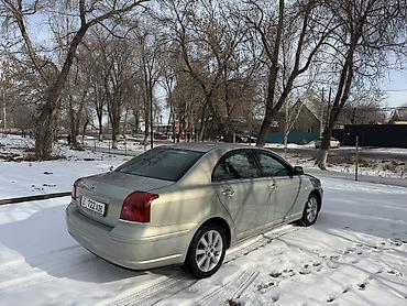 Toyota: Toyota Avensis: 2004 г., 2 л, Автомат, Бензин, Седан — 7