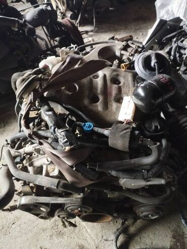 Коробки передач: Двигатель Nissan Fuga VQ25 2005 (б/у)