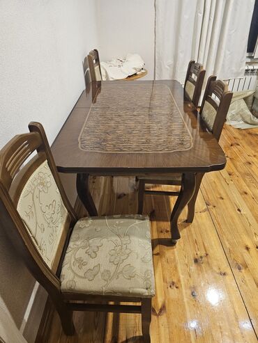 Masa və oturacaq dəstləri: Qonaq otağı üçün, Açılan, Dördbucaq masa, 6 stul -da lalafo.az — 9 Masa və oturacaq dəstləri: Qonaq otağı üçün, Açılan, Dördbucaq masa, 6 stul — 9