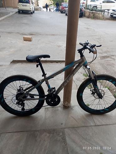 velo mtb: MTB tipli dağ velosipedi - Çərçivə: yüngül alaşımlı, gümüşü rəngdə — 1
