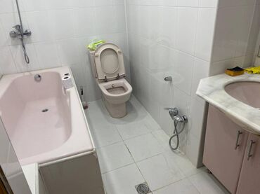 Ofislər: Şəhərin mərkəzində ofis kirayə verilir! Səbail rayonu -da lalafo.az — 9 Ofislər: Şəhərin mərkəzində ofis kirayə verilir! Səbail rayonu — 9