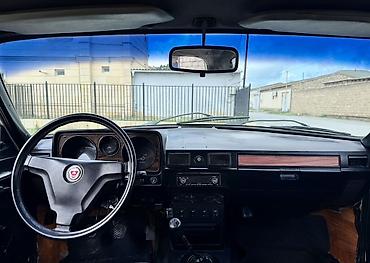 gence avtomobil: Volvo 240: 2.4 l | 1993 il 187000 km Sedan — 5