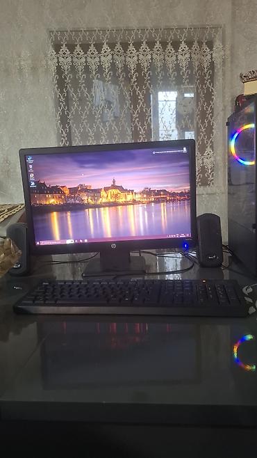 Masaüstü kompüter komplekti Texniki göstəricilər: - Prosessor: Intel