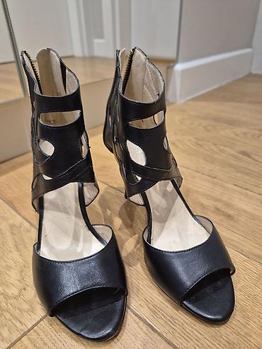 Sandale: Nine West crne sandale na štiklu - Dizajn: elegantne sandale sa — 4