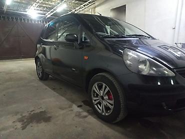 ом 642: Honda Jazz: 2002 г., 1.3 л, Механика, Бензин — 2