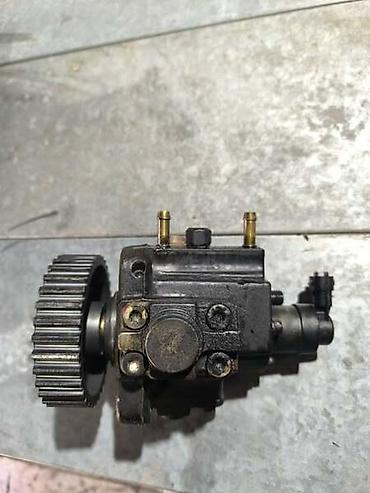 Transport: PUMPA VISOKOG PRITISKA 2.0VCDI ZA CHEVROLET CAPTIVA OD 2006. DO 2011 — 2