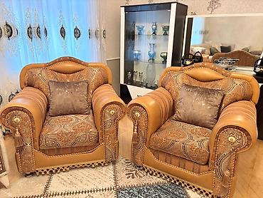 divan kafe: 2500 azn alınıb Klassik üslubda 3-lü dəst yumşaq mebel - Tərkib: 1 — 2