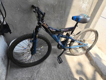 qaçış velosipedi: İşlənmiş Şəhər velosipedi Rambo, 24"