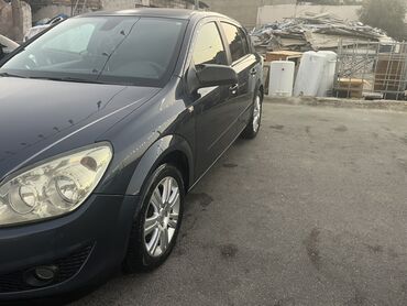 Opel: Opel Astra H – 5 qapılı hetçbek Xüsusiyyətlər: - Kuzov — 10