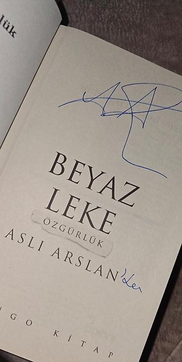 Məhsul: “Beyaz Leke – Özgürlük” kitabı Müəllif: Aslı Arslan Nəşriyyat