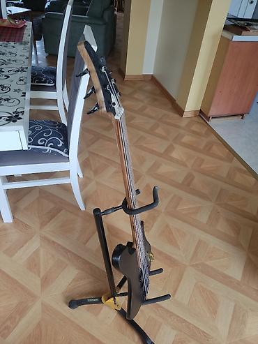 Gitare: R Custom Le Fay 5-žična bas gitara – kopija - Konstrukcija: ručni — 3