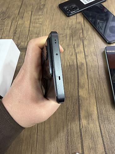 redmi note 10 c: Redmi 13, 256 GB, rəng - Qara, Zəmanət — 4