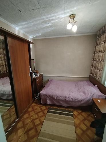 Продажа коттеджей и домов: Срочно продам дом 🏠, район Кызыл Аскер, в доме 7 комнат, 2 — 9