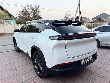 Dongfeng: Dongfeng Aeolus L7: 2025 г., Автомат, Электромобиль, Кроссовер — 5