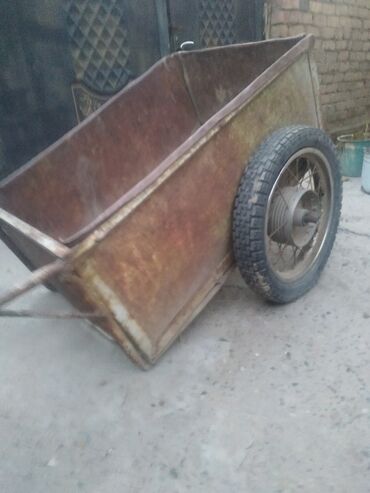 Садово-строительные тачки и тележки: Садово-строительная тачка и тележка, Стальная, Одноколесная, В розницу — 6