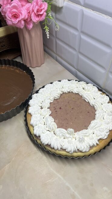 Кондитерские изделия, сладости: Принимаю заказы на торты.1200 сом за кг - Домашняя кондитерская — 10
