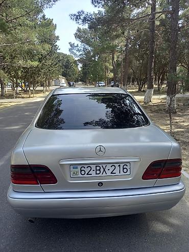 Mercedes-Benz: Mercedes-Benz E-Class: 2 l | 1997 il Sedan — 16