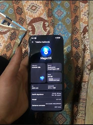 sadə telefon: Honor X8b, 256 GB, rəng - Qara, Zəmanət, Barmaq izi, Simsiz şarj — 1
