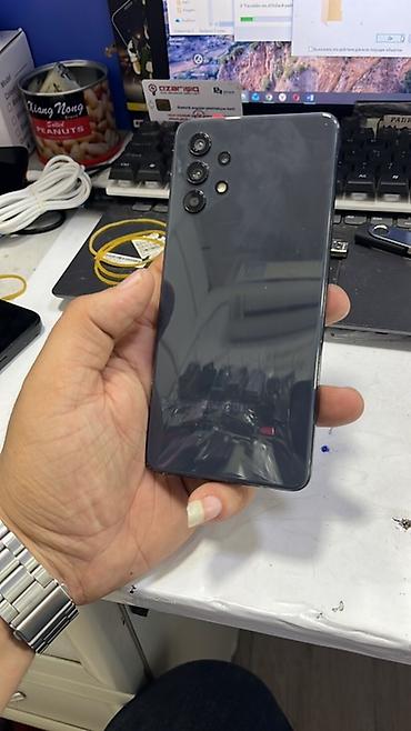 Samsung Galaxy A32, 64 GB, rəng - Qara, İki sim kartlı lalafo.az -da Samsung Galaxy A32, 64 GB, rəng - Qara, İki sim kartlı