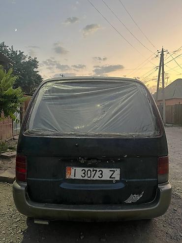 Транспорт: Nissan Serena: 1993 г., 2 л, Механика, Бензин, Минивэн — 4