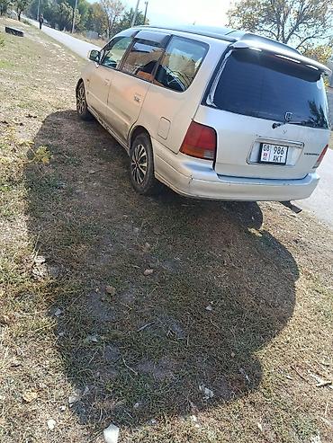 Honda: Honda Odyssey: 1996 г. — 3
