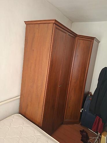 простыня стоимость: -Кровать полуторка с матрасом, цена 12000 -Шкаф угловой, цена 15000 — 4