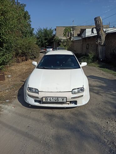 машина дизил: Mazda 323: 1995 г., 1.5 л, Дизель, Хэтчбэк