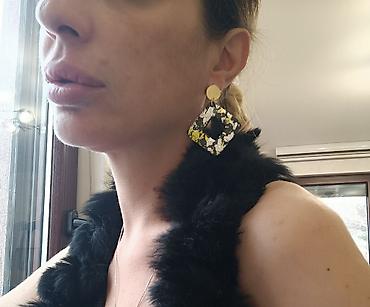 Minđuše: Ručno rađene mindjuse od gline sa unikatnim apstraktnim dezenom i — 17